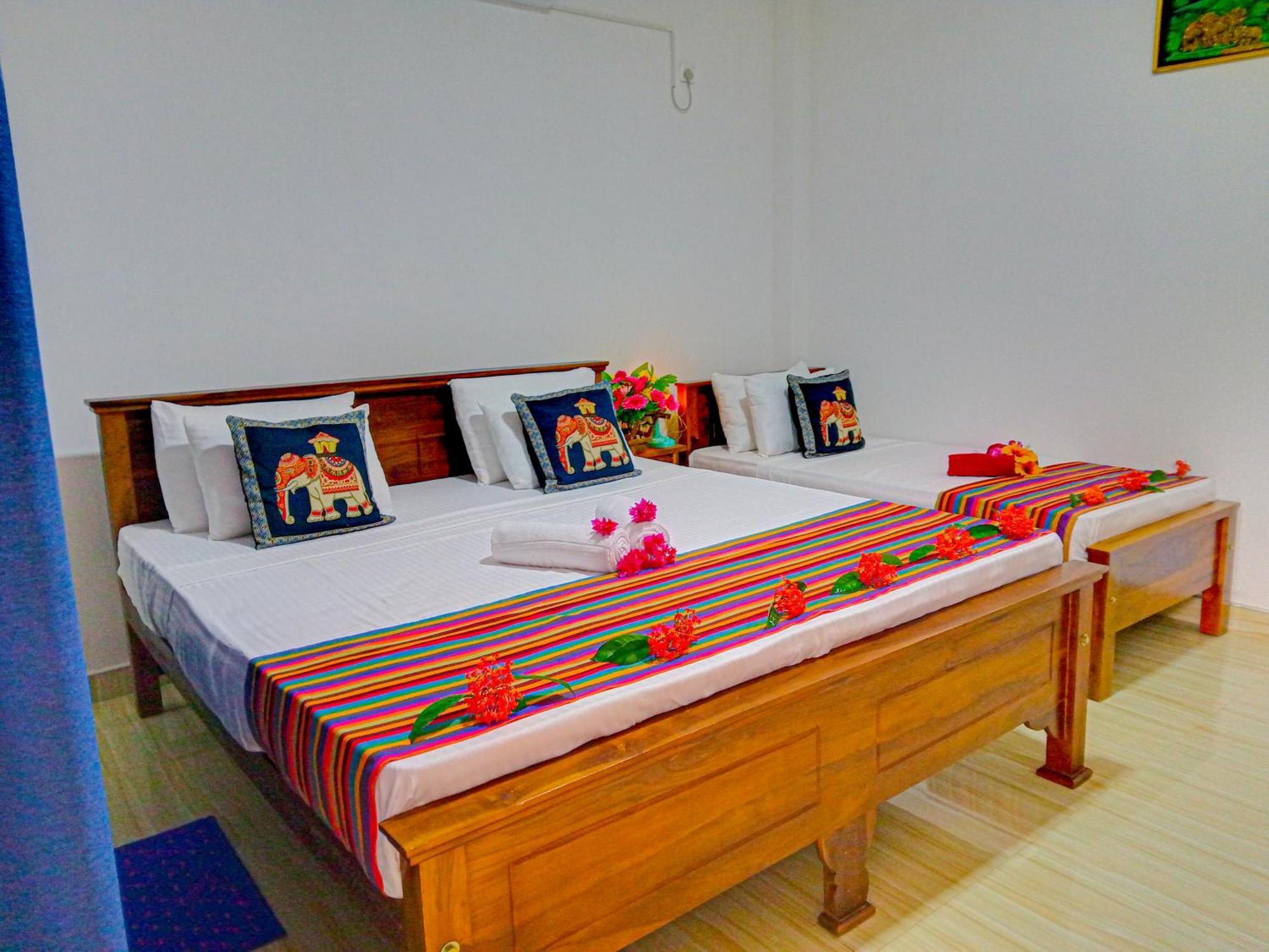 Gimhana Homestay Сігірія Екстер'єр фото